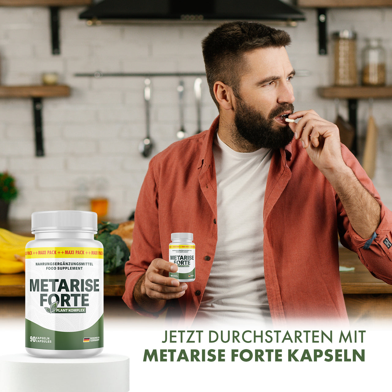 Mann nimmt Kapsel in Küche, Metarise Forte Dose und Text im Bild
