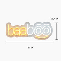 Thumbnail for Orange weiß beleuchtetes Baaboo Neonschild mit Maßen von 60 cm Breite und 25,7 cm Höhe