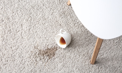 kaffeeflecken entfernen teppichj